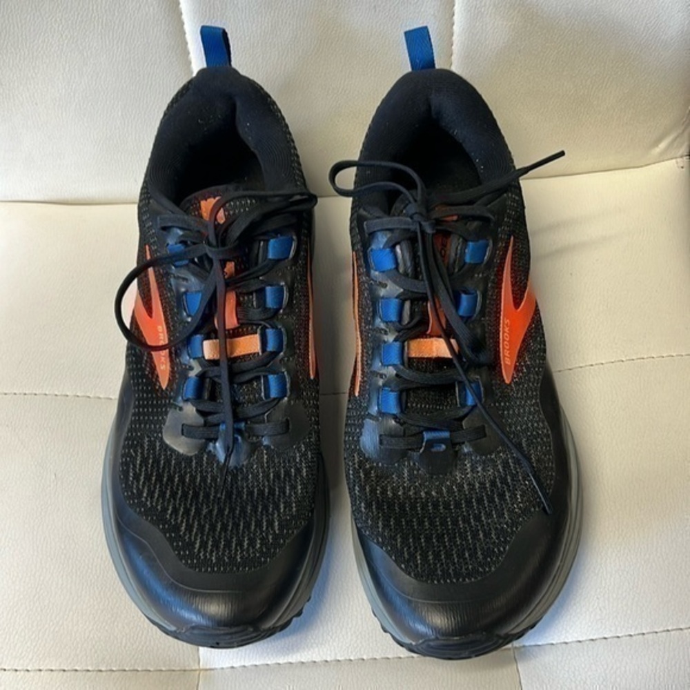 Brooks Caldera Black Orange /Blue Gray Trail Run Size 10 Excellent Condition